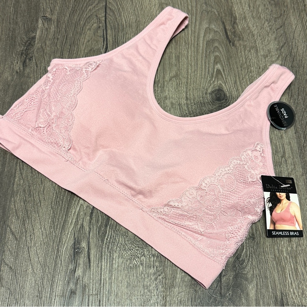 delicates Seamless Pink Lace Bra